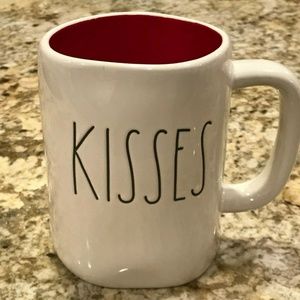 Rae Dunn KISSES Mug Red LLB Red Inside Valentine's